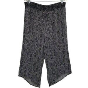 Retrelogy Women’s Wide Leg Cropped Pants